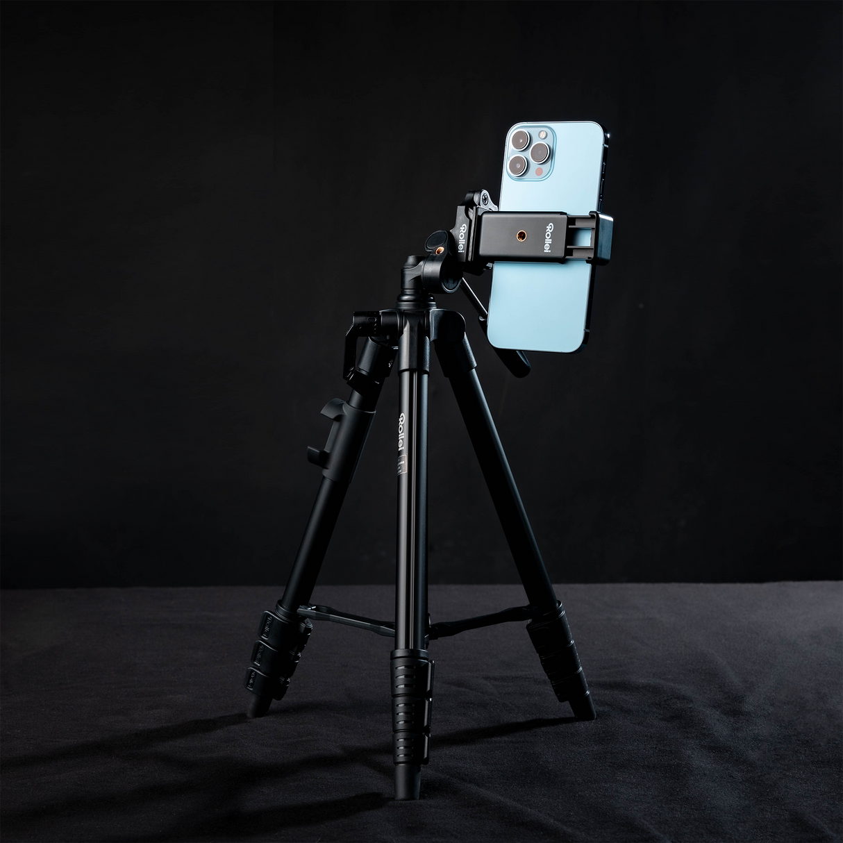 Smartphone tripod | With remote release | Traveler